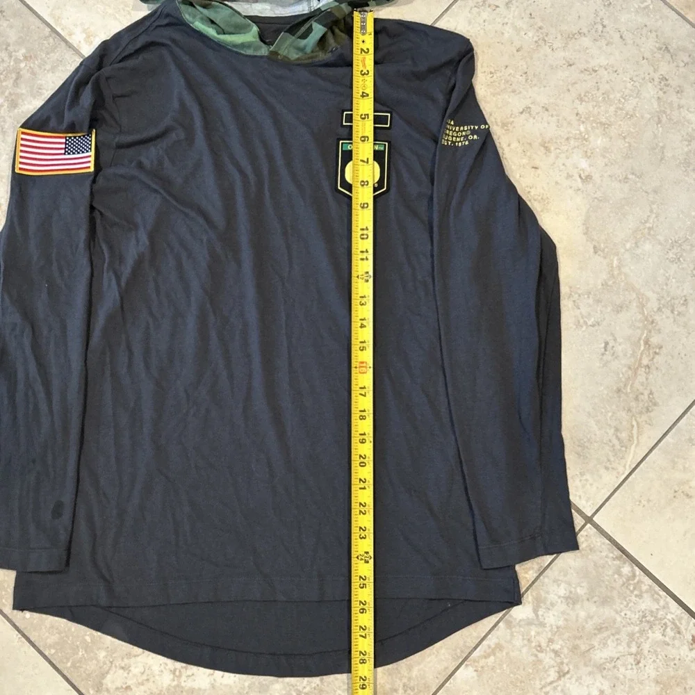 Nike Oregon Ducks Military Long Sleeve Hoodie T-Shirt Mens Large Grey DN1722-060
